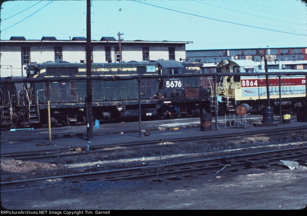 CR 5676, 8864 behind E'port shops